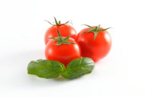 afrodiziaka, paradajky s bazalkou