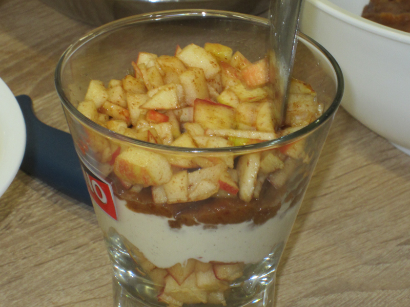 Jablkovo-ďatlový trifle
